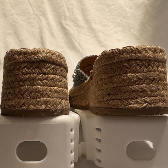 (6.5) BLUE SLIP-ON JEWELED PLATFORM WEDGE SANDAL JUTE WRAPPED ESPADRILLE BOTTOM - Picture 11 of 11